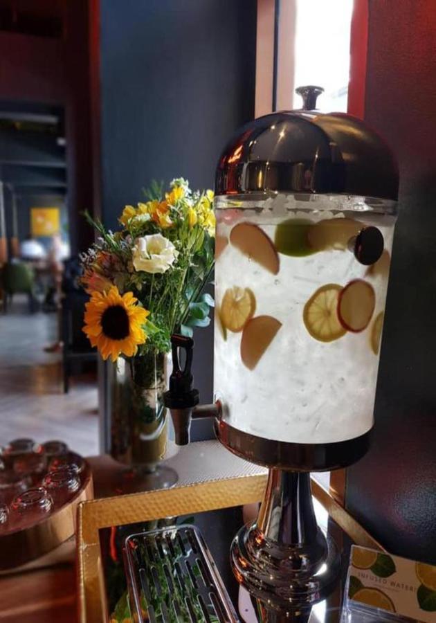 Ratchada Boutique Hotel Bangkok Ngoại thất bức ảnh
