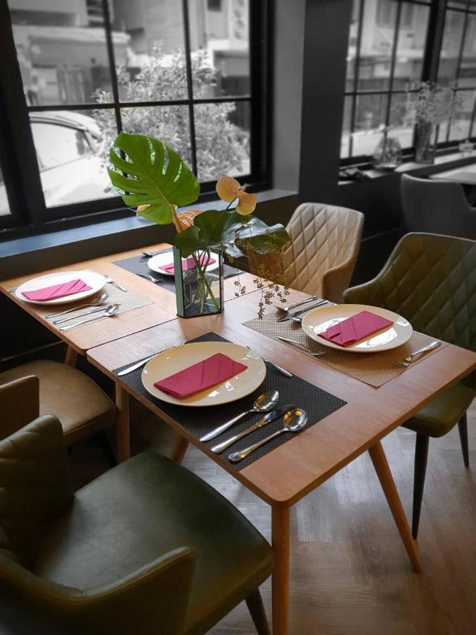 Ratchada Boutique Hotel Bangkok Ngoại thất bức ảnh